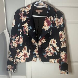 Philosophy Women's Floral Blazer - Black and Cream with Hints of Blue